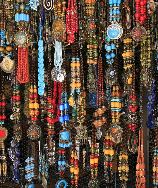 Tajine marocchina Tradizionale in Splendidi Colori a Mosaico e Design Tradizionale con Colori vibranti e Motivi a Mosaico Arabo. Mystery Souk 