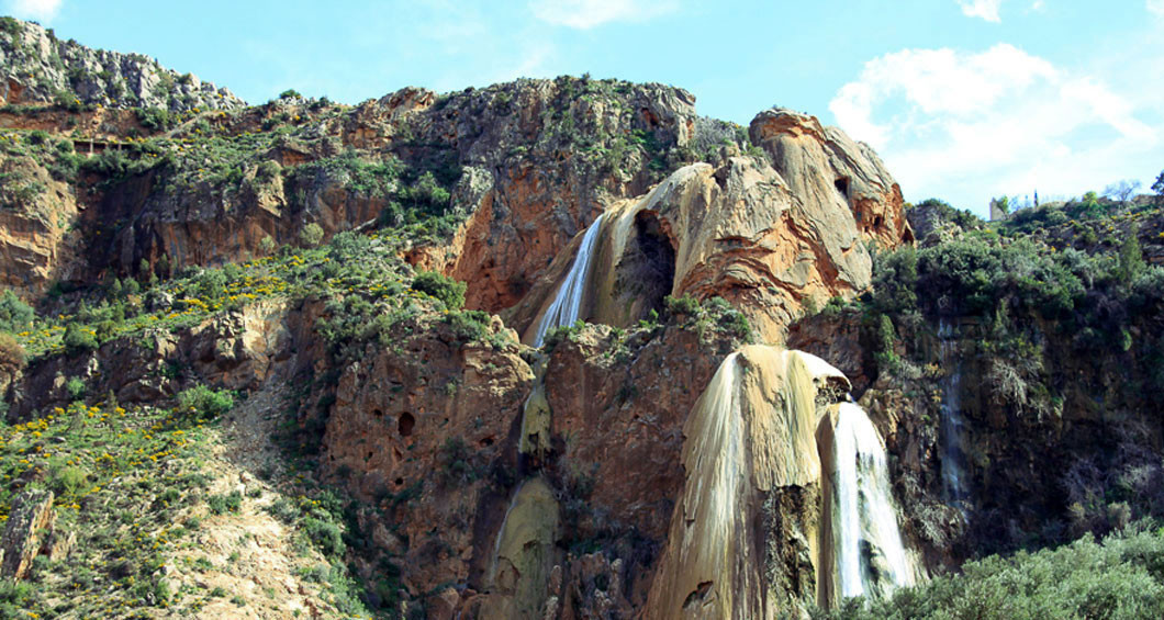 De watervallen van de Ida Outanane