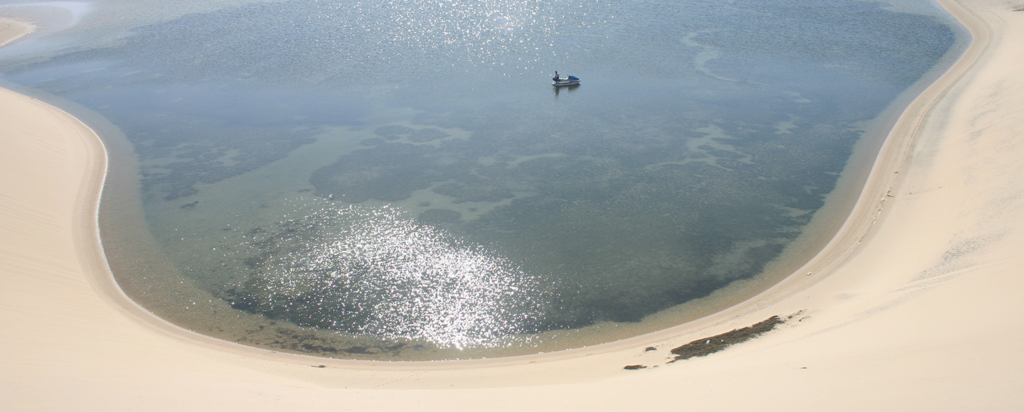 Kitesurf, mergulho e actividades aquáticas na Lagoa de Dakhla